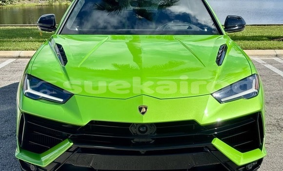 Buy Used Lamborghini Urus Green Car in Chai Nat in Chai Nat