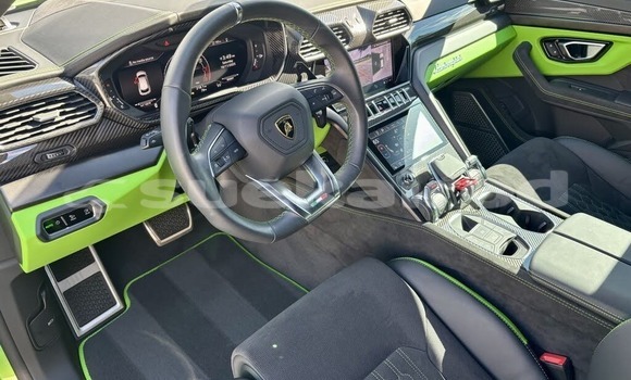 Buy Used Lamborghini Urus Green Car in Chai Nat in Chai Nat Buy Used Lamborghini Urus Green Car in Chai Nat in Chai Nat