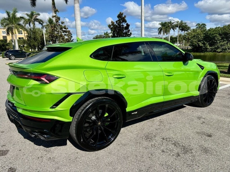 Big with watermark lamborghini urus chai nat chai nat 77998
