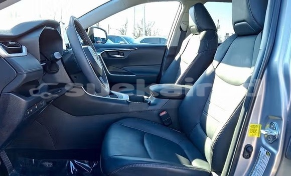 Buy Used Toyota RAV4 Silver Car in Amnat Charoen in Amnat Charoen Buy Used Toyota RAV4 Silver Car in Amnat Charoen in Amnat Charoen