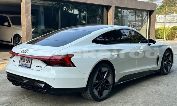 Buy Used Audi quattro White Car in Pathum Thani in Pathum Thani Buy Used Audi quattro White Car in Pathum Thani in Pathum Thani