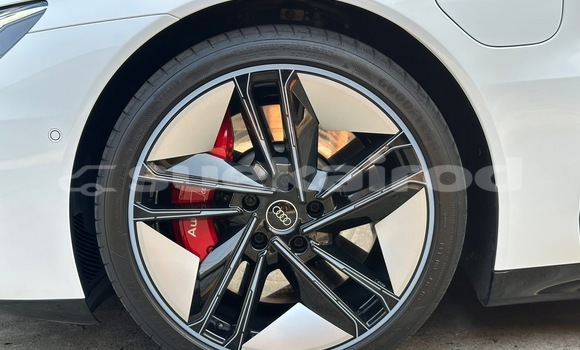 Buy Used Audi quattro White Car in Pathum Thani in Pathum Thani Buy Used Audi quattro White Car in Pathum Thani in Pathum Thani