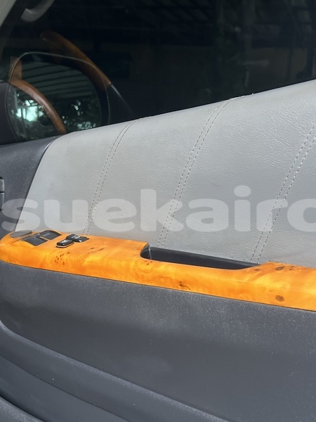 Big with watermark toyota ventury trat trat 78014