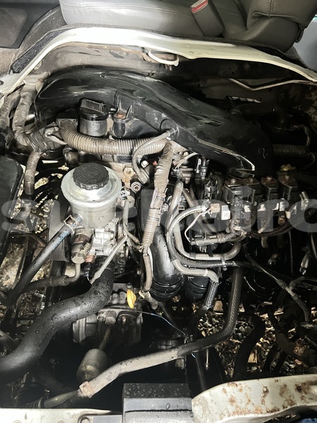 Big with watermark toyota ventury trat trat 78014