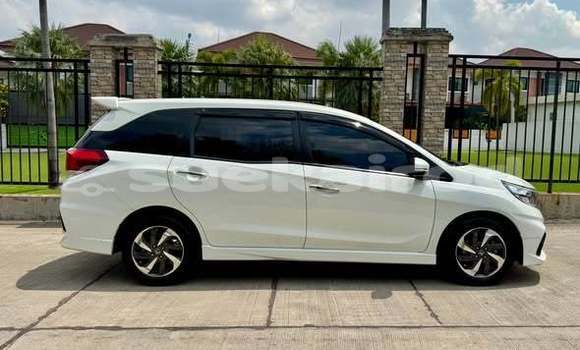 Buy Used Honda Mobilio Other Car in Bangkok in Bangkok Buy Used Honda Mobilio Other Car in Bangkok in Bangkok
