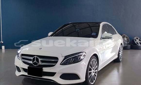 Buy Used Mercedes‒Benz C–Class White Car in Bangkok in Bangkok Buy Used Mercedes‒Benz C–Class White Car in Bangkok in Bangkok