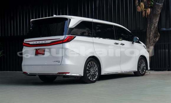 Buy Used Lexus LX White Car in Bangkok in Bangkok Buy Used Lexus LX White Car in Bangkok in Bangkok