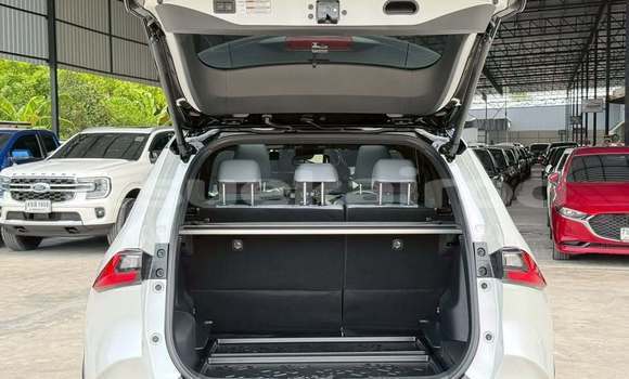 ซื้อ รถมือสอง Toyota Yaris ขาว รถยนต์ ใน %{เมือง} ใน กรุงเทพมหานคร ซื้อ รถมือสอง Toyota Yaris ขาว รถยนต์ ใน %{เมือง} ใน กรุงเทพมหานคร