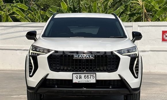Buy Used Haval Jolion White Car in Bangkok in Bangkok