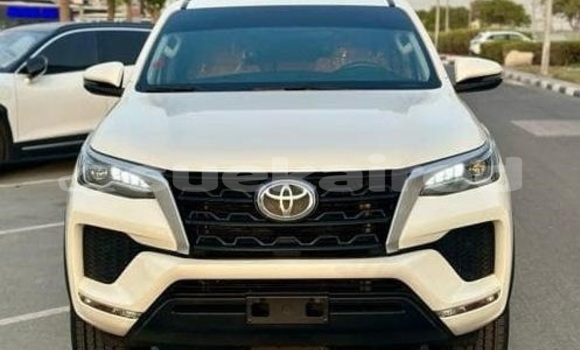 Buy Used Toyota Fortuner White Car in Bangkok in Bangkok Buy Used Toyota Fortuner White Car in Bangkok in Bangkok