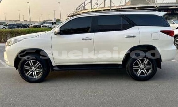 Buy Used Toyota Fortuner White Car in Bangkok in Bangkok Buy Used Toyota Fortuner White Car in Bangkok in Bangkok