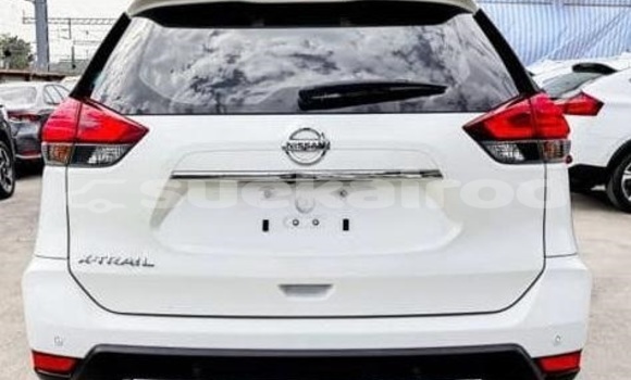 Buy Used Nissan X-Trail White Car in Bangkok in Bangkok Buy Used Nissan X-Trail White Car in Bangkok in Bangkok