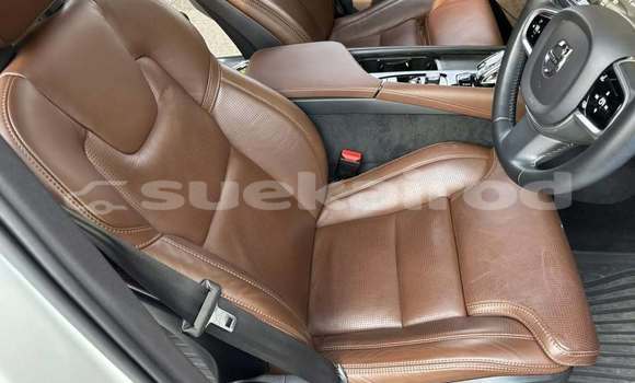 Buy Used Volvo XC60 White Car in Bangkok in Bangkok Buy Used Volvo XC60 White Car in Bangkok in Bangkok