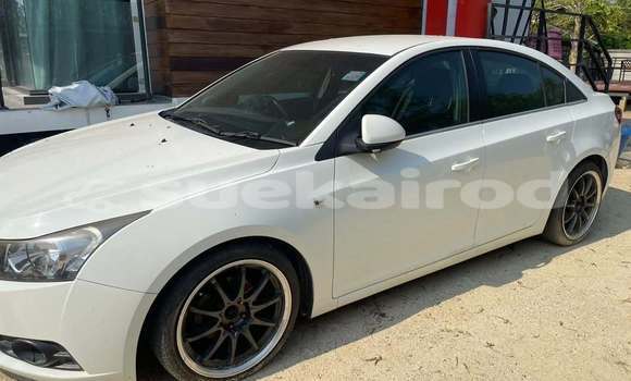 Buy Used Chevrolet Cruze White Car in Bangkok in Bangkok Buy Used Chevrolet Cruze White Car in Bangkok in Bangkok