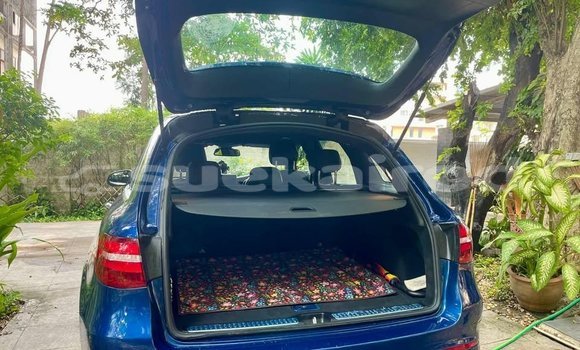 Buy Used Mercedes-Benz GLC Blue Car in Bangkok in Bangkok Buy Used Mercedes-Benz GLC Blue Car in Bangkok in Bangkok