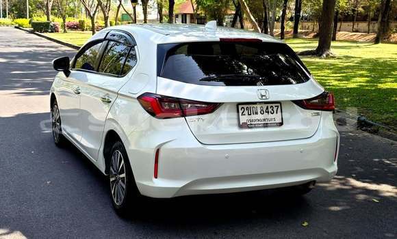 Buy Used Honda City White Car in Bangkok in Bangkok Buy Used Honda City White Car in Bangkok in Bangkok