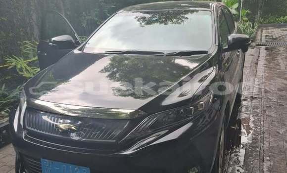 Buy Used Toyota Harrier Black Car in Bangkok in Bangkok