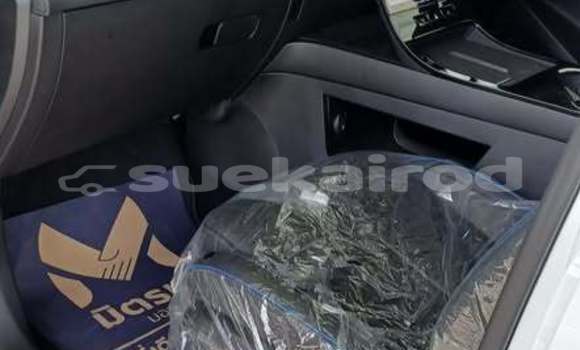 Buy Used Daewoo Evanda White Car in Bangkok in Bangkok Buy Used Daewoo Evanda White Car in Bangkok in Bangkok