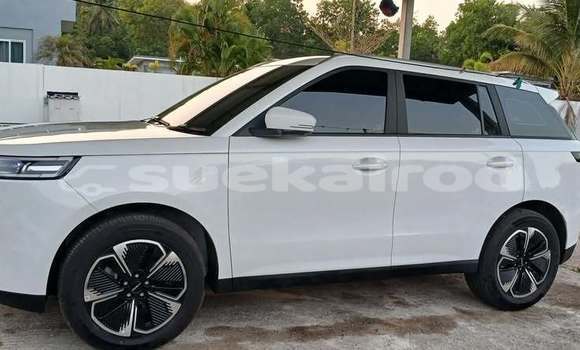 Buy Used Daewoo Evanda White Car in Bangkok in Bangkok Buy Used Daewoo Evanda White Car in Bangkok in Bangkok