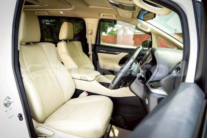 Big with watermark toyota vellfire bangkok bangkok 78159