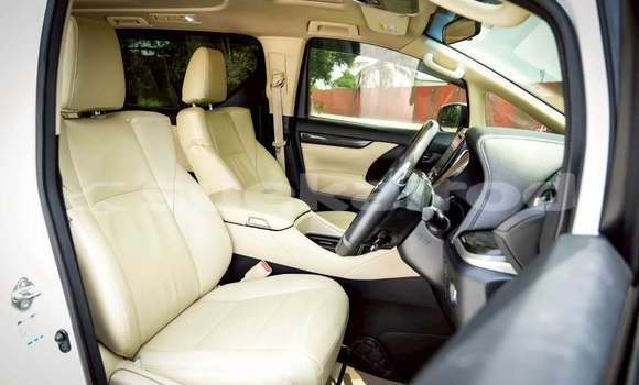 ซื้อ รถมือสอง Toyota Vellfire ขาว รถยนต์ ใน %{เมือง} ใน กรุงเทพมหานคร ซื้อ รถมือสอง Toyota Vellfire ขาว รถยนต์ ใน %{เมือง} ใน กรุงเทพมหานคร