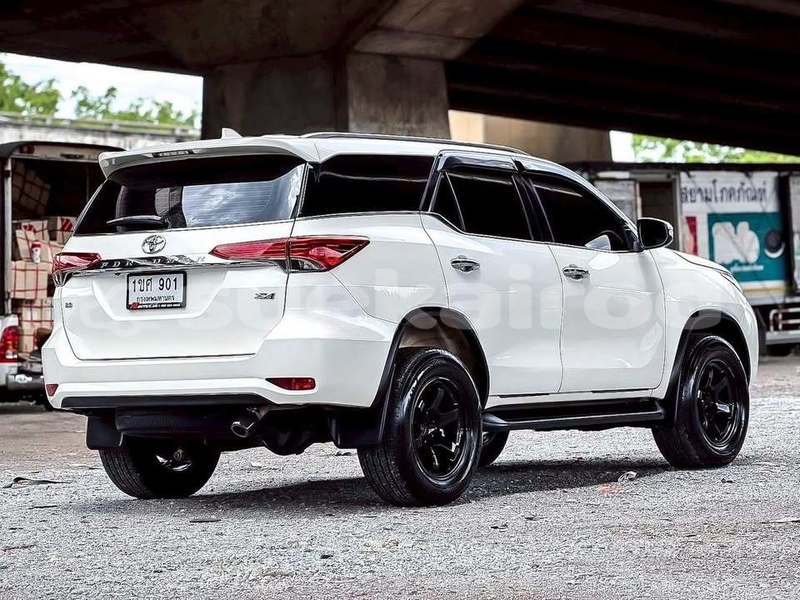 Big with watermark toyota fortuner bangkok bangkok 78161