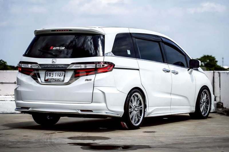 Big with watermark honda odyssey bangkok bangkok 78162