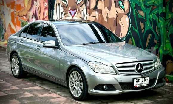 ซื้อ รถมือสอง Mercedes‒Benz C–Class อื่น ๆ รถยนต์ ใน %{เมือง} ใน กรุงเทพมหานคร
