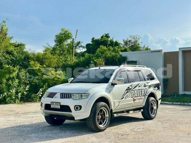 Big with watermark mitsubishi pajero bangkok bangkok 78171