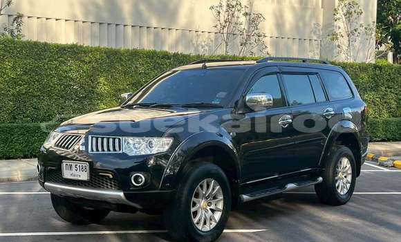 ซื้อ รถมือสอง Mitsubishi Pajero สีดำ รถยนต์ ใน %{เมือง} ใน กรุงเทพมหานคร ซื้อ รถมือสอง Mitsubishi Pajero สีดำ รถยนต์ ใน %{เมือง} ใน กรุงเทพมหานคร