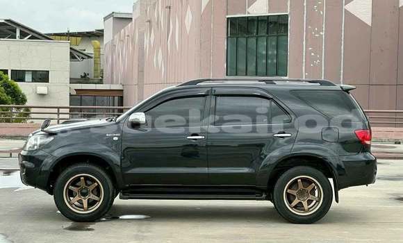 ซื้อ รถมือสอง Toyota Fortuner สีดำ รถยนต์ ใน %{เมือง} ใน กรุงเทพมหานคร ซื้อ รถมือสอง Toyota Fortuner สีดำ รถยนต์ ใน %{เมือง} ใน กรุงเทพมหานคร