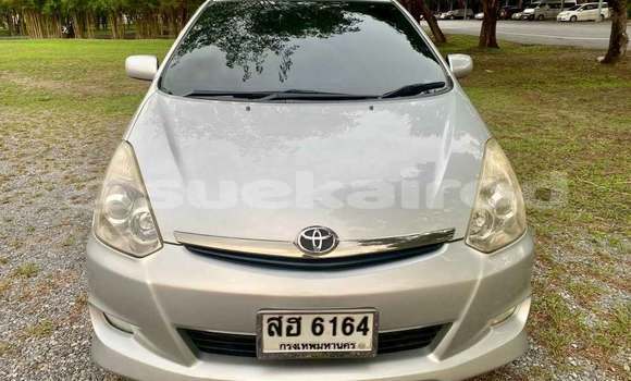 ซื้อ รถมือสอง Toyota Wish อื่น ๆ รถยนต์ ใน %{เมือง} ใน กรุงเทพมหานคร