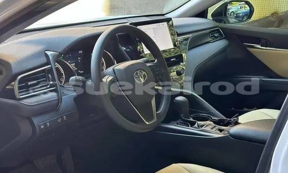 Buy Used Toyota Camry White Car in Bangkok in Bangkok Buy Used Toyota Camry White Car in Bangkok in Bangkok