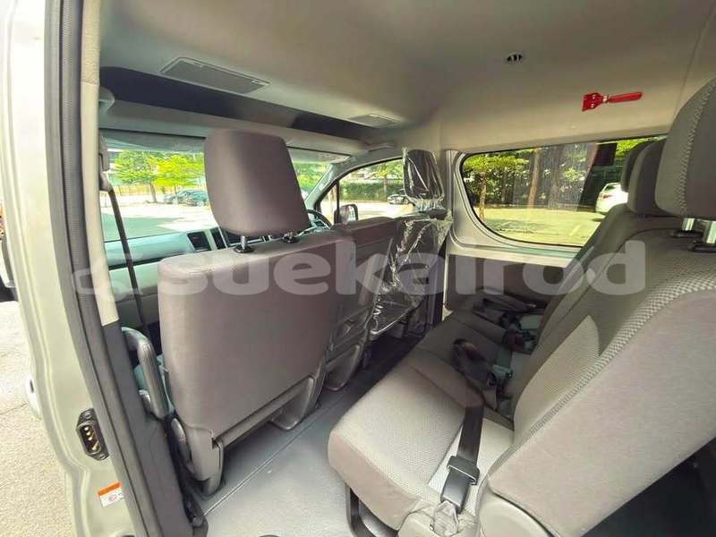 Big with watermark toyota commuter bangkok bangkok 78191