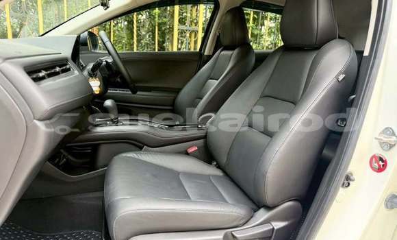 ซื้อ รถมือสอง Honda HR–V ขาว รถยนต์ ใน %{เมือง} ใน กรุงเทพมหานคร ซื้อ รถมือสอง Honda HR–V ขาว รถยนต์ ใน %{เมือง} ใน กรุงเทพมหานคร