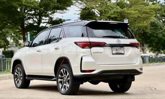 Buy Used Toyota Fortuner White Car in Bangkok in Bangkok Buy Used Toyota Fortuner White Car in Bangkok in Bangkok