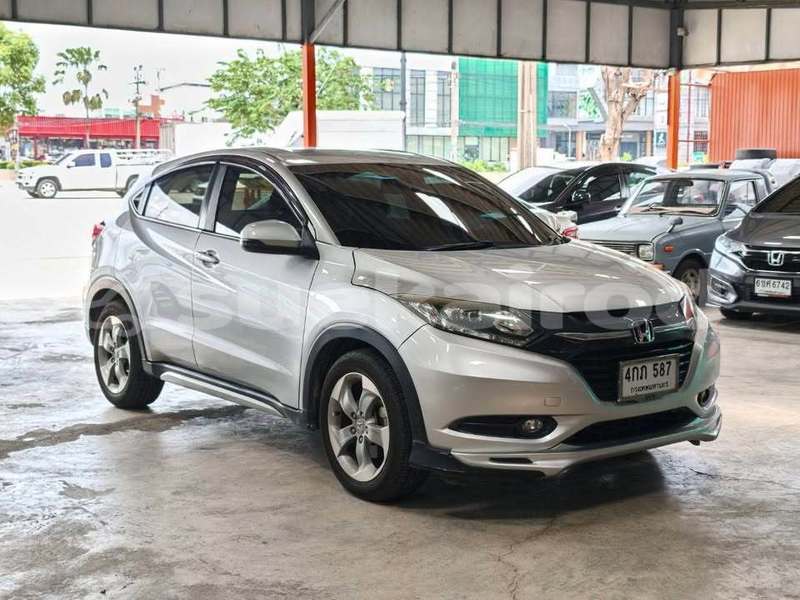 Big with watermark honda hr v bangkok bangkok 78199