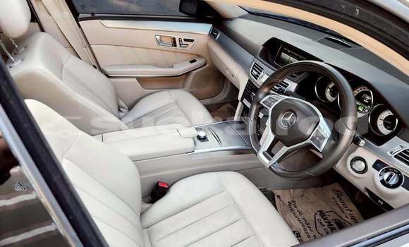 ซื้อ รถมือสอง Mercedes‒Benz E–Class สีดำ รถยนต์ ใน %{เมือง} ใน กรุงเทพมหานคร ซื้อ รถมือสอง Mercedes‒Benz E–Class สีดำ รถยนต์ ใน %{เมือง} ใน กรุงเทพมหานคร