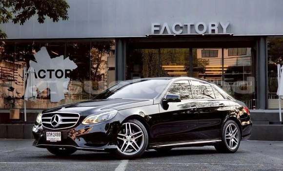 ซื้อ รถมือสอง Mercedes‒Benz E–Class สีดำ รถยนต์ ใน %{เมือง} ใน กรุงเทพมหานคร ซื้อ รถมือสอง Mercedes‒Benz E–Class สีดำ รถยนต์ ใน %{เมือง} ใน กรุงเทพมหานคร