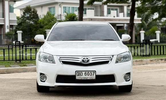 Buy Used Toyota Camry White Car in Bangkok in Bangkok