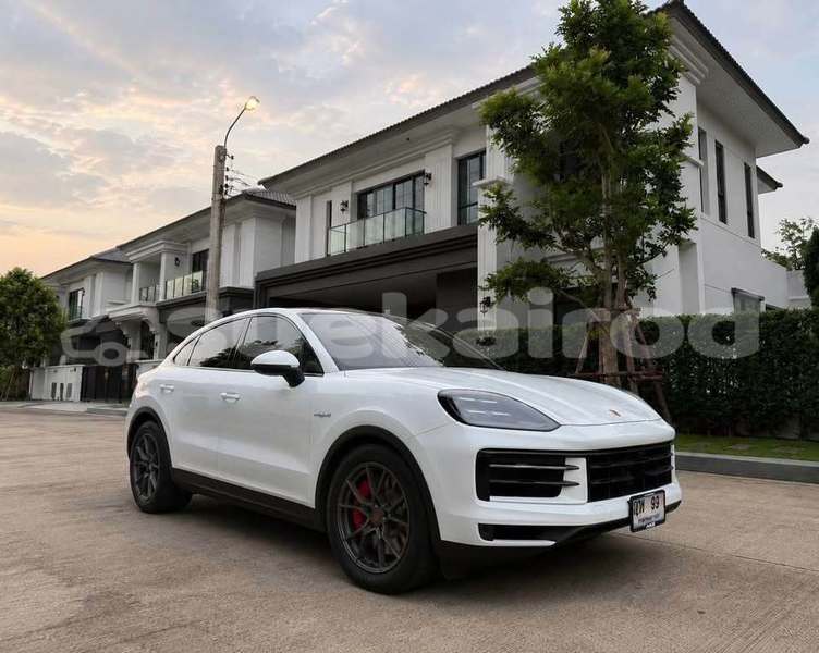 Big with watermark porsche cayenne bangkok bangkok 78219
