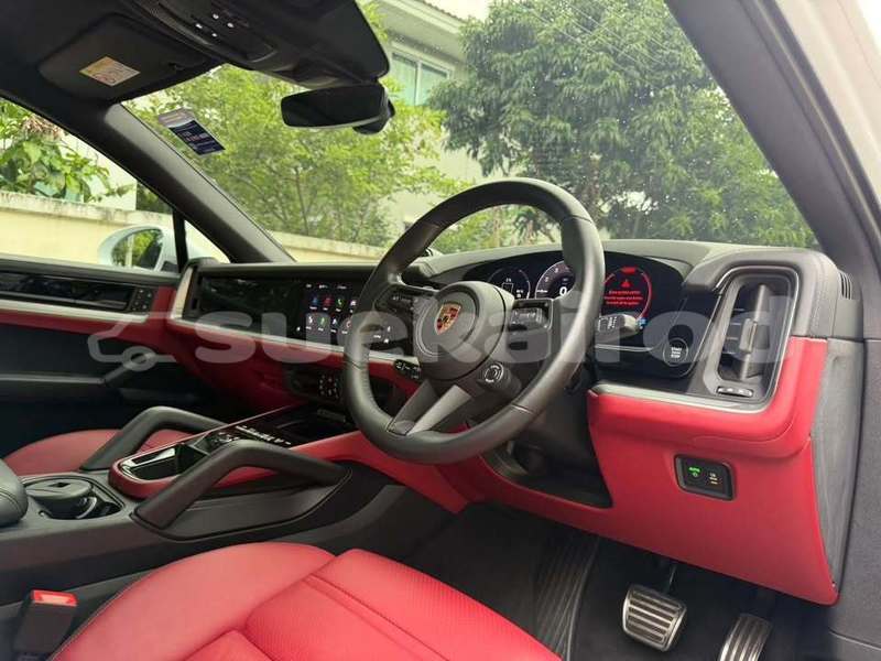 Big with watermark porsche cayenne bangkok bangkok 78219