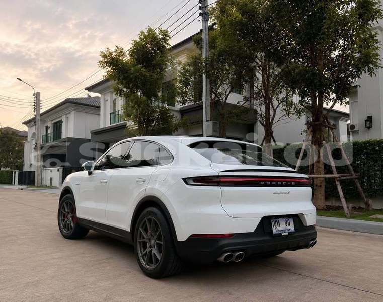 Big with watermark porsche cayenne bangkok bangkok 78219