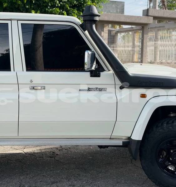 Big with watermark toyota land cruiser bangkok bangkok 78231