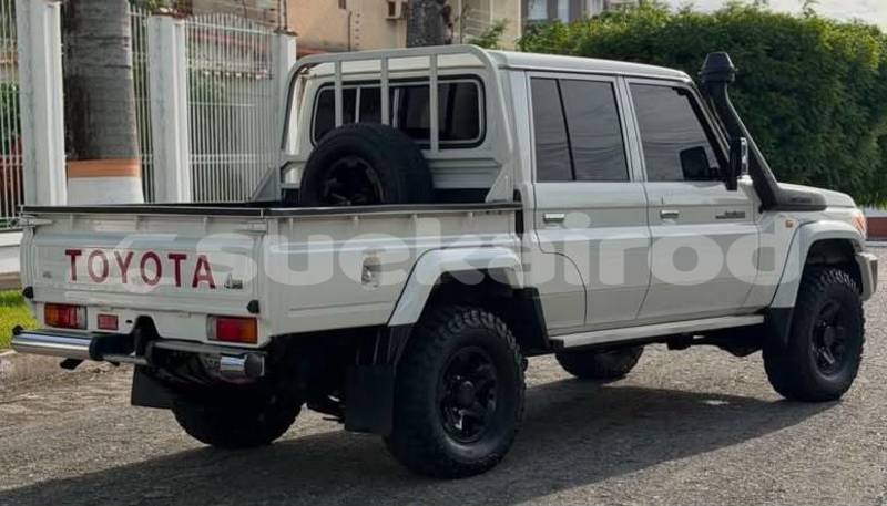 Big with watermark toyota land cruiser bangkok bangkok 78231