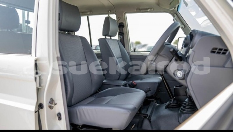 Big with watermark toyota land cruiser bangkok bangkok 78231