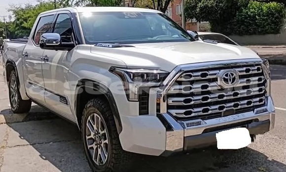 Buy Used Toyota Tundra White Car in Bangkok in Bangkok