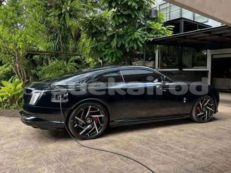 Big with watermark toyota regiusace bangkok bangkok 78261