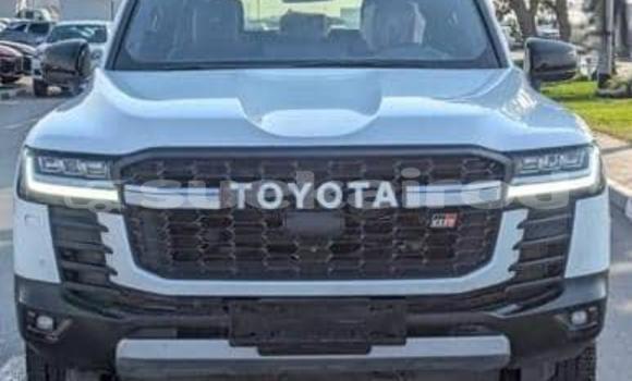 ซื้อ รถมือสอง Toyota Land Cruiser ขาว รถยนต์ ใน %{เมือง} ใน กรุงเทพมหานคร ซื้อ รถมือสอง Toyota Land Cruiser ขาว รถยนต์ ใน %{เมือง} ใน กรุงเทพมหานคร