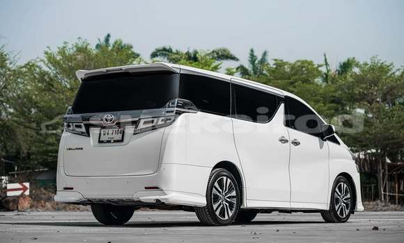 ซื้อ รถมือสอง Toyota Vellfire ขาว รถยนต์ ใน %{เมือง} ใน กรุงเทพมหานคร ซื้อ รถมือสอง Toyota Vellfire ขาว รถยนต์ ใน %{เมือง} ใน กรุงเทพมหานคร